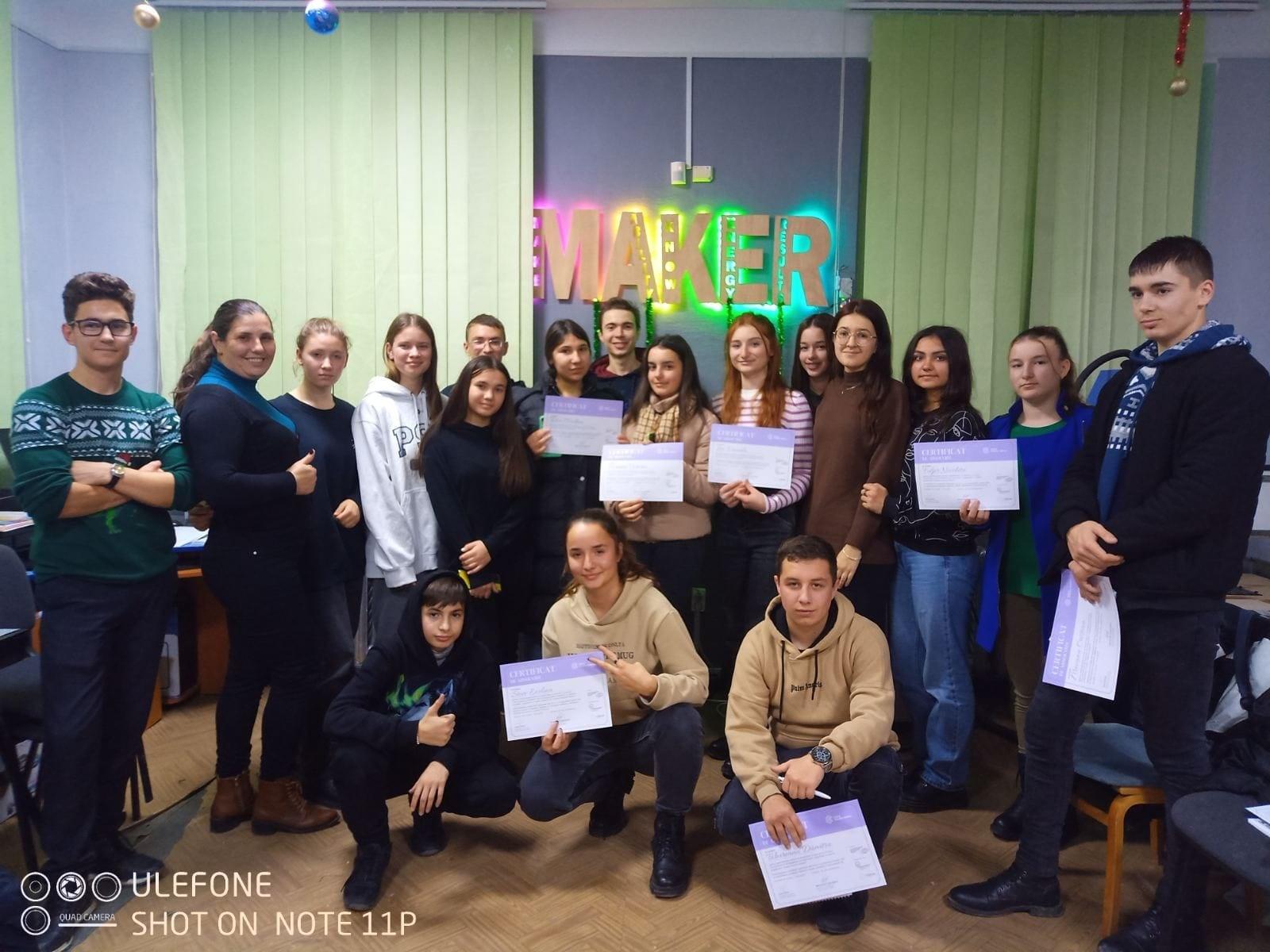 Natalia Lupu: „Cea mai mare mândrie a mea este să văd cum tinerii care trec prin acest program cresc, devin mai curajoși, mai creativi și mai siguri pe ei”