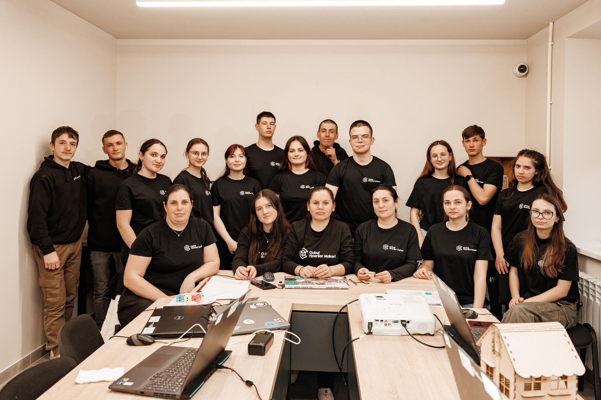 Natalia Lupu: „Cea mai mare mândrie a mea este să văd cum tinerii care trec prin acest program cresc, devin mai curajoși, mai creativi și mai siguri pe ei”