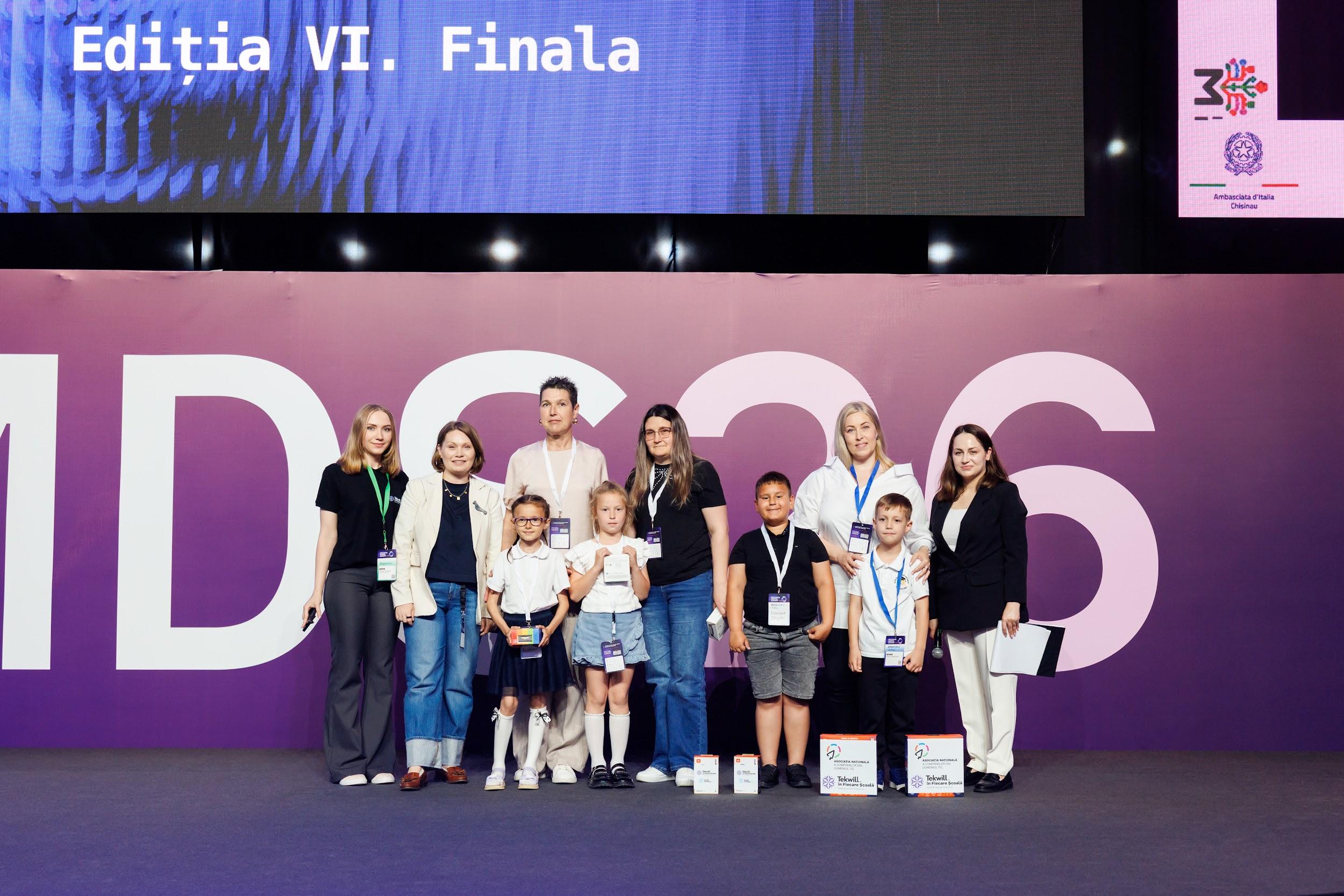 Sudul Republicii Moldova își consolidează poziția în educația digitală: 27 de premii naționale obținute la „Tekwill Junior Ambassadors”