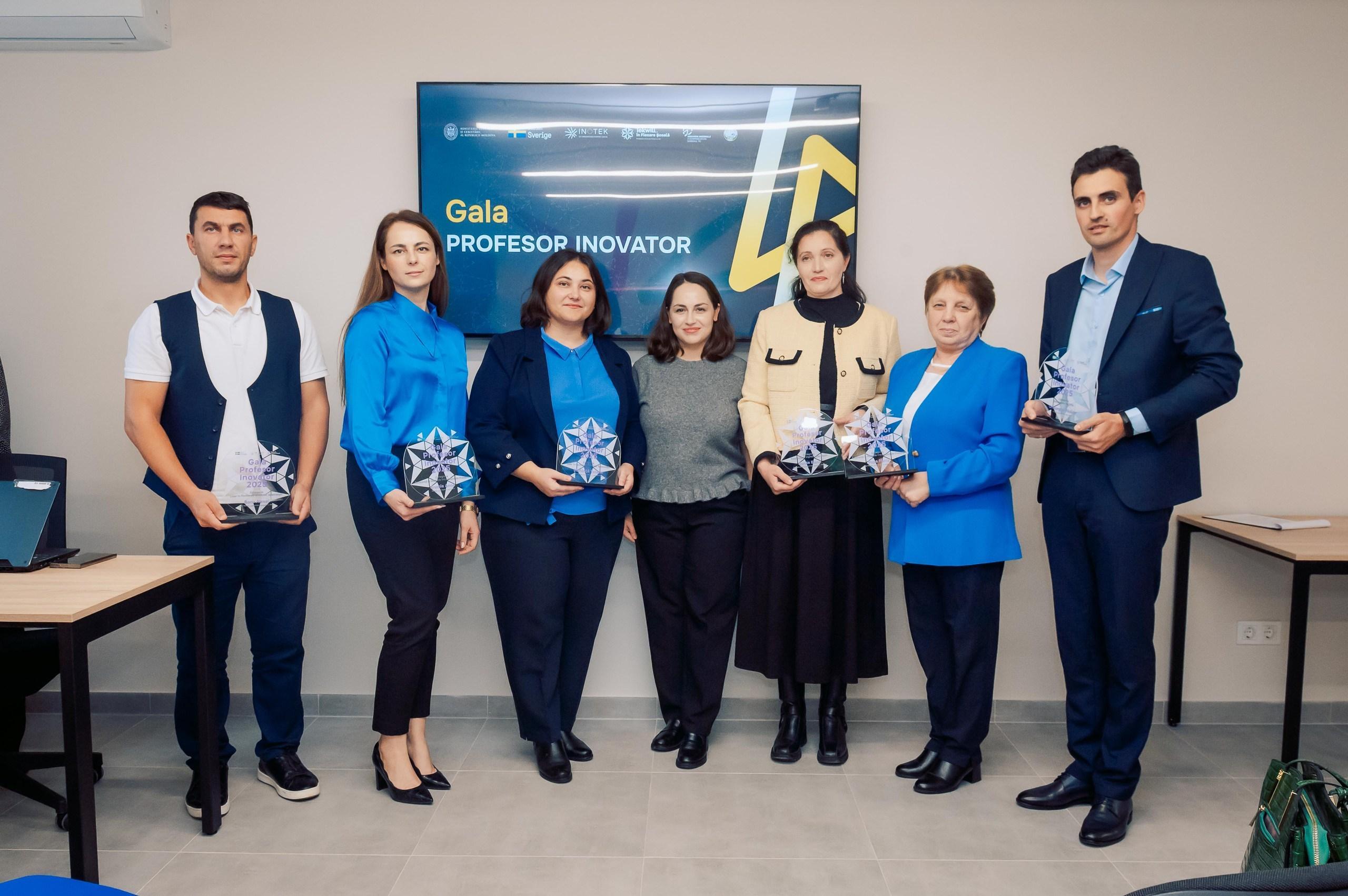  Six teachers from southern Moldova received the title of “Innovative Teacher” along with a 10,000 MDL award each
