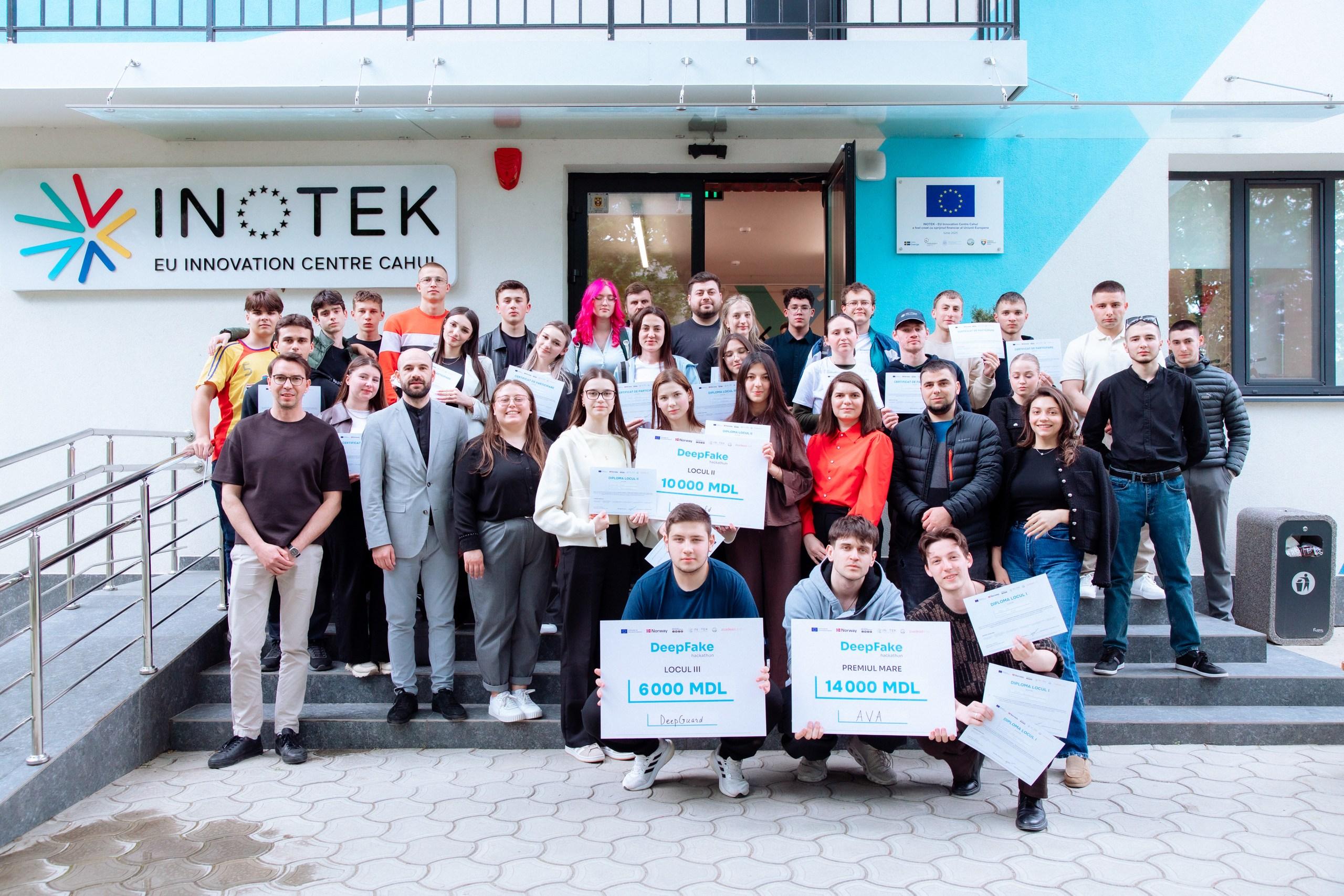 DeepFake Hackathon: soluții digitale pentru combaterea dezinformării online